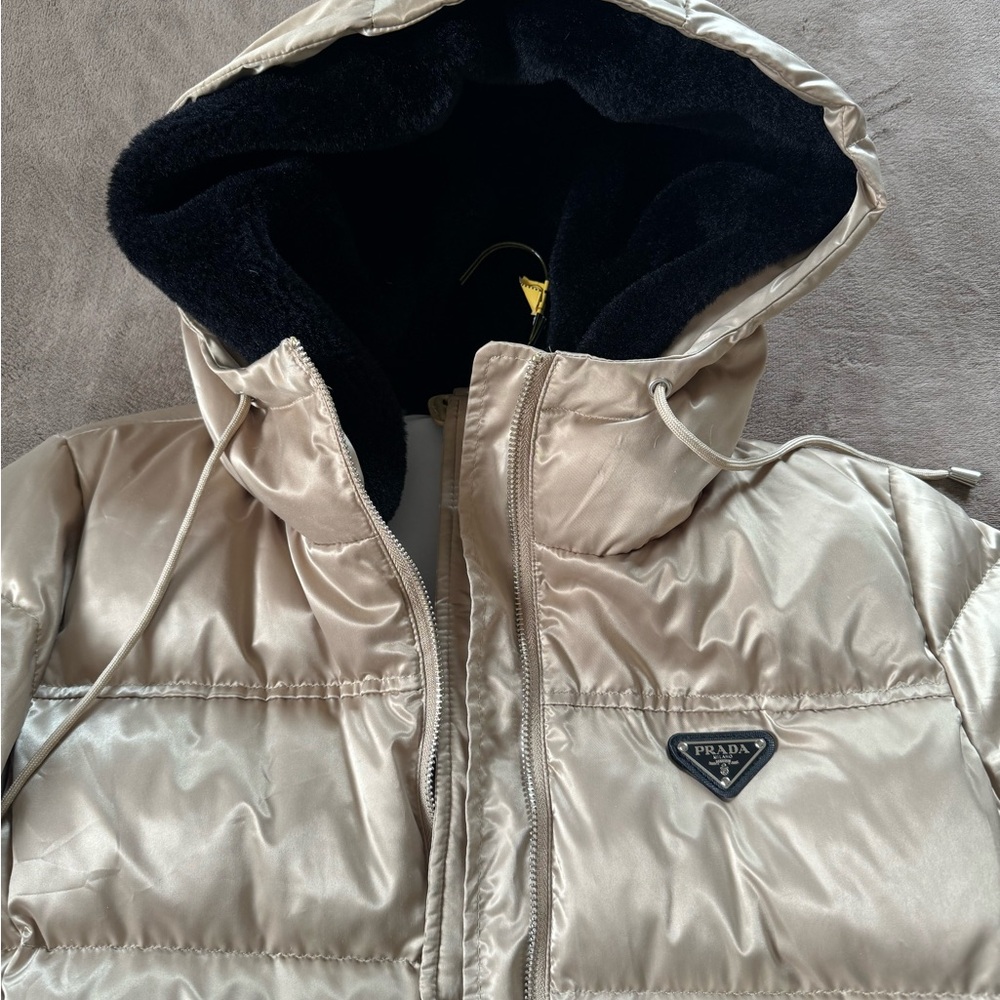 Winter coat - Picture 3 of 6